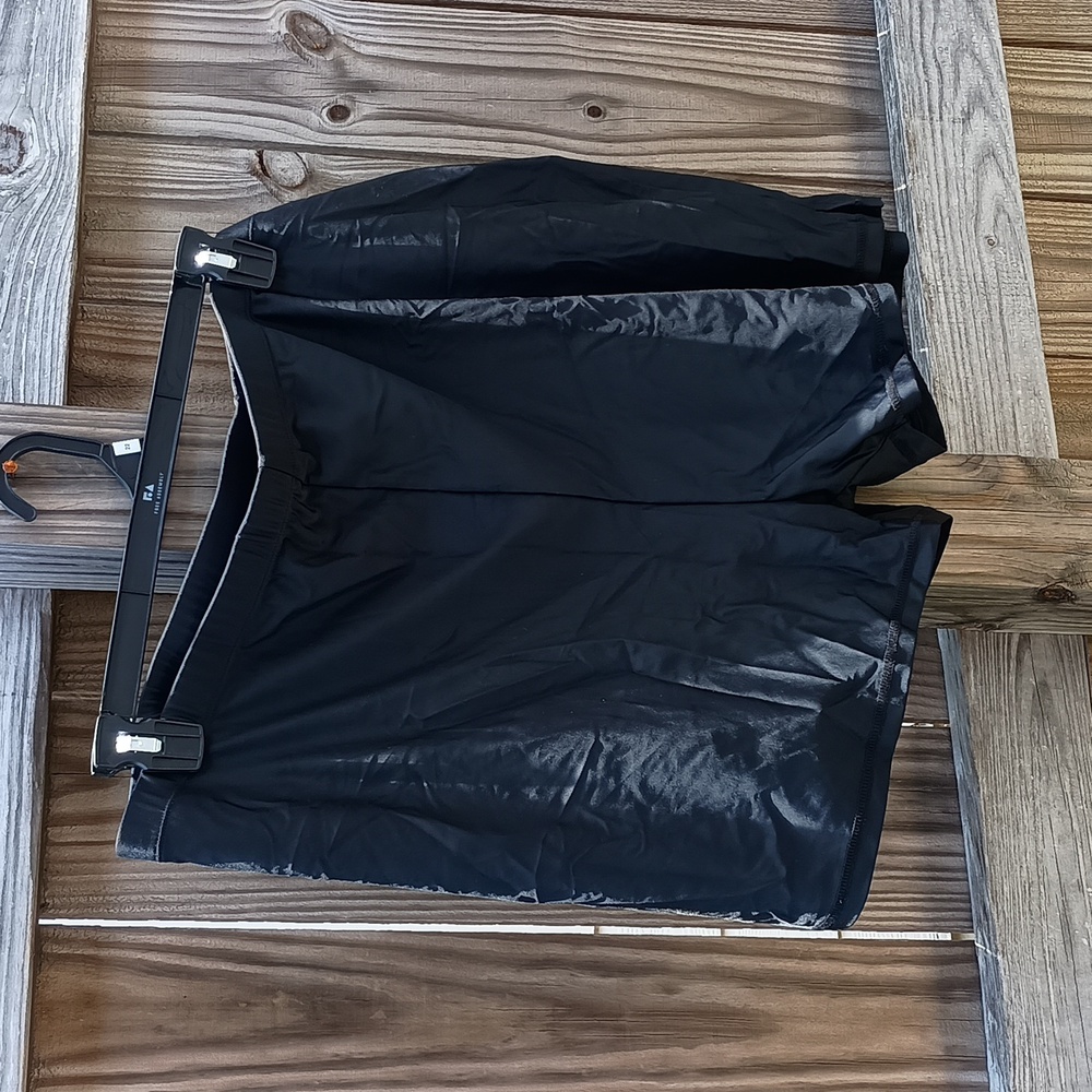Inno swim shorts. Size 5X, black color.